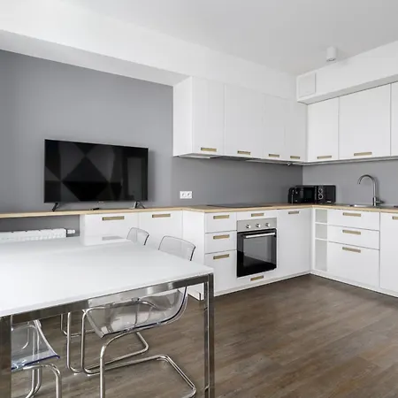 Hotel apartamentowy Towarowa