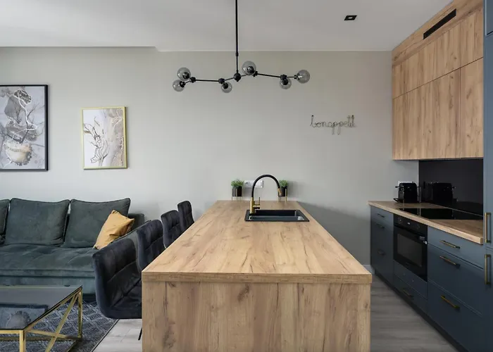 Apartmanhotel Towarowa 4*