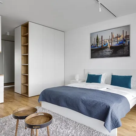 Towarowa Apartmanhotel