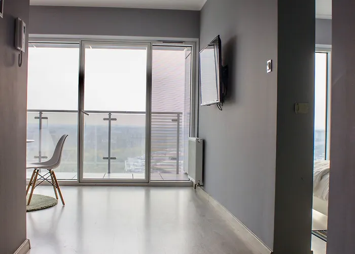 Aparthotel Towarowa 4*